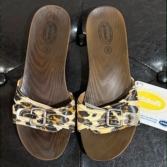 Dr. Scholl's Shoes - NWT Dr. Scholl’s leopard print women’s size 8 sandals